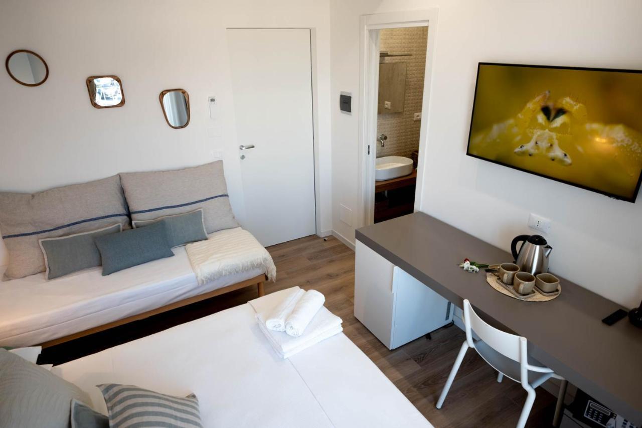 La Sirena Rooms Giardini-Naxos Extérieur photo